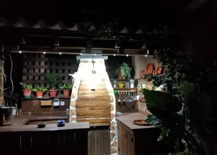 Casa Cueva El Almendro