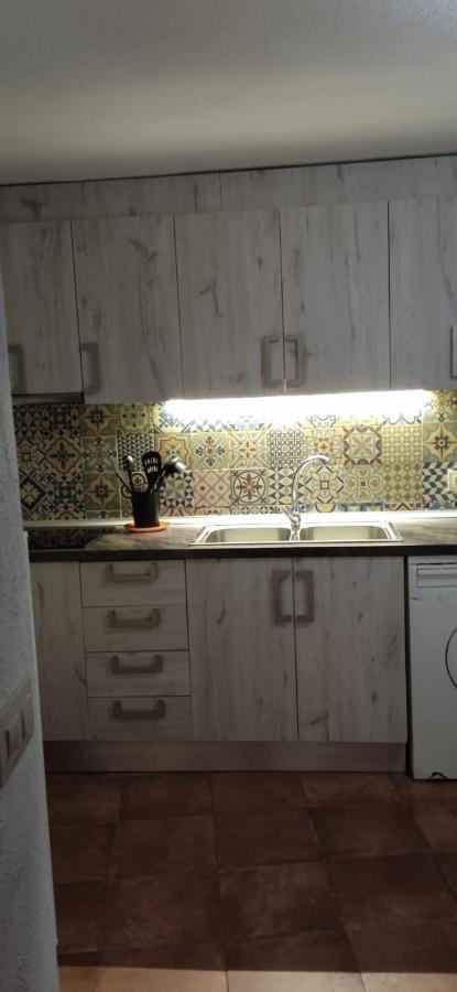 Casa Cueva El Almendro Country house *