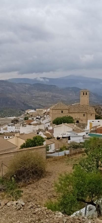 Casa Cueva El Almendro *