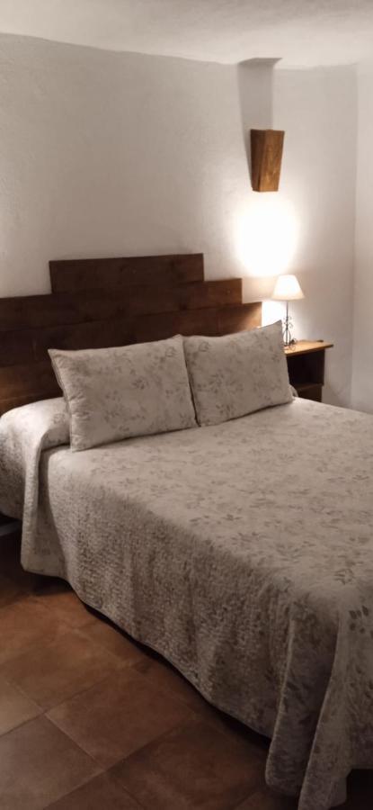 Casa Cueva El Almendro Country house *